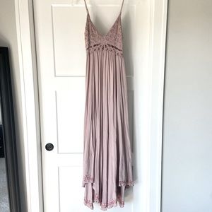 Three Bird Nest| Mauve Lace top Maxi Dress